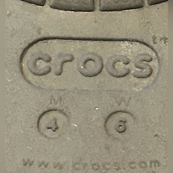 Crocs Unisex Black White Sandals Clogs  Slip on Rubber Shoes Men’s 4 Women’s 6 - Picture 10 of 10